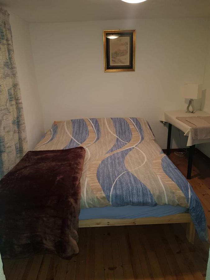 Central Apartment Madrid Eksteriør billede