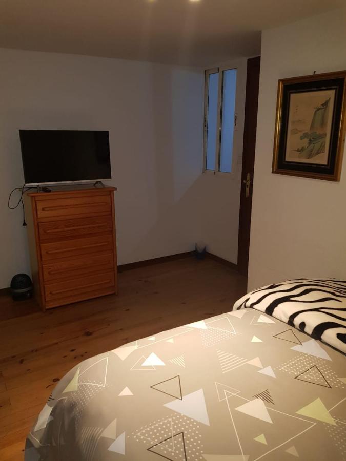 Central Apartment Madrid Eksteriør billede